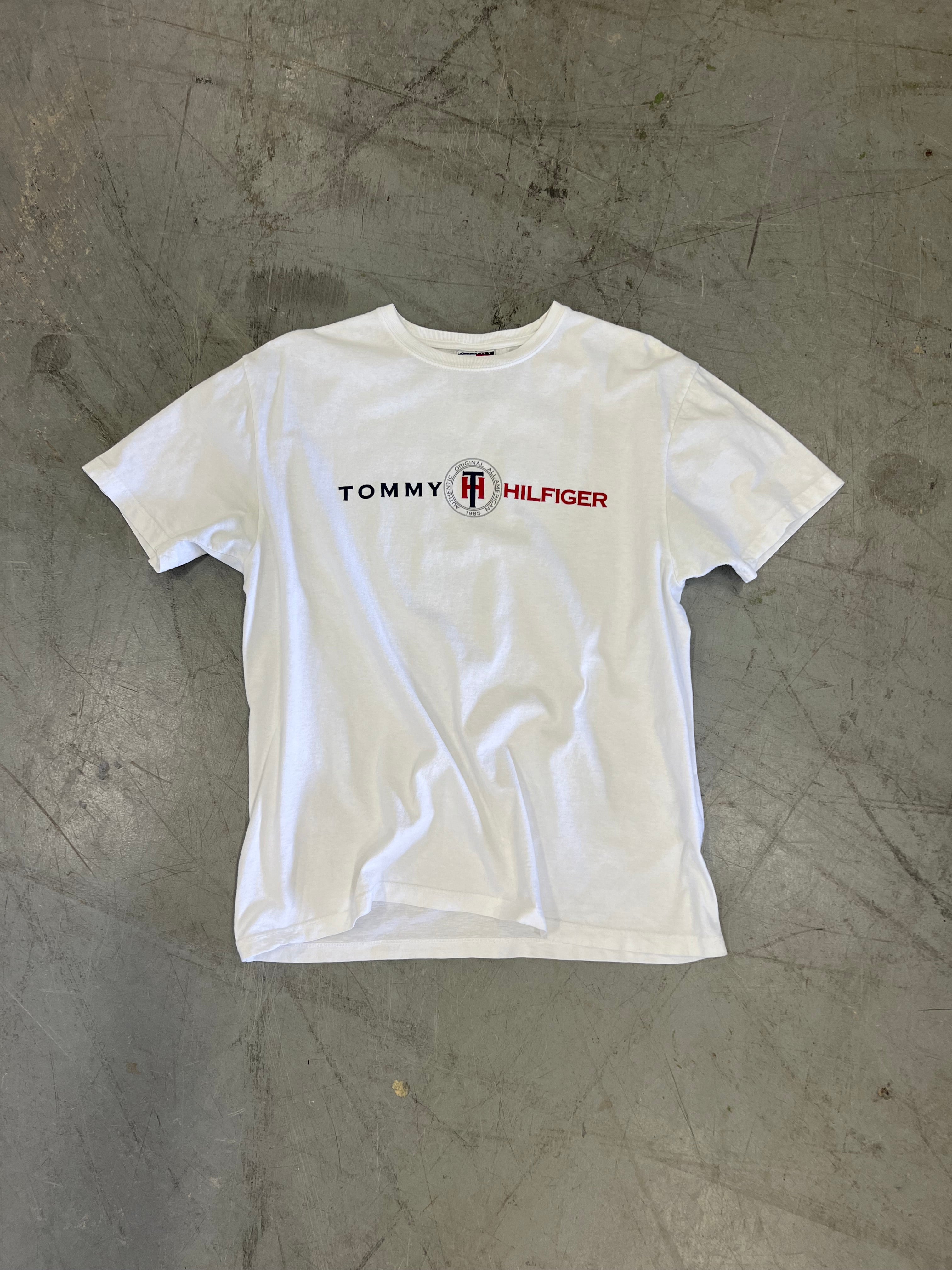 90s Tommy Hilfiger Short Sleeve Tee